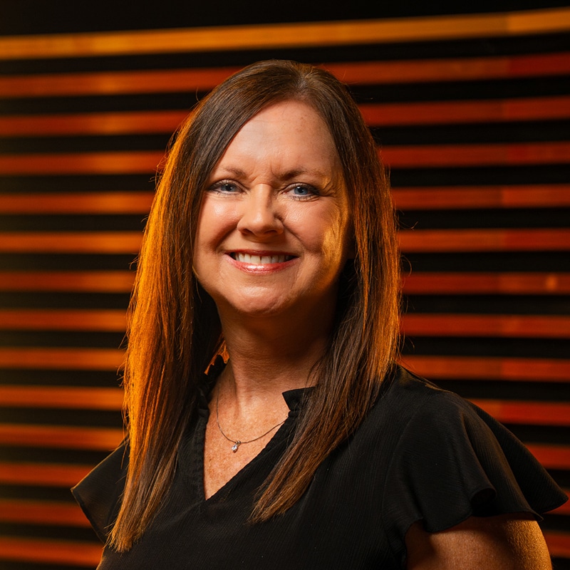 Headshot of Lisa Bonds